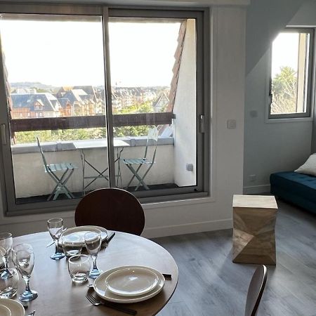 Cabourg : Duplex Renove 2 Pieces, Acces Direct Plage, Fibre, Parking, Cuisine Equipee, 4 Pers. - Fr-1-487-351 ภายนอก รูปภาพ