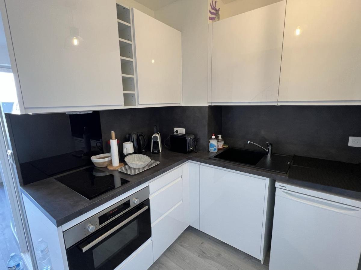 Cabourg : Duplex Renove 2 Pieces, Acces Direct Plage, Fibre, Parking, Cuisine Equipee, 4 Pers. - Fr-1-487-351 ภายนอก รูปภาพ